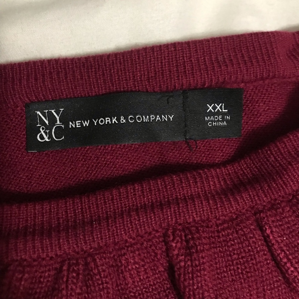 New York & Company Top New York & Company Top - Picture 2 of 5